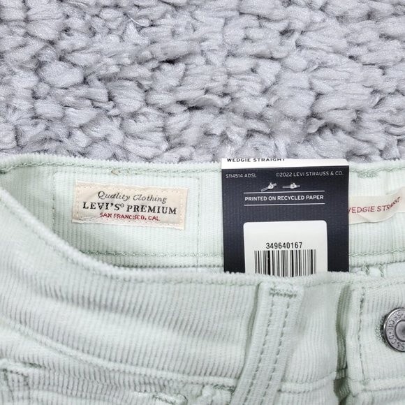Levi’s Premium Wedgie Straight Corduroy Jeans Pants 25 x 28 Pastel Green Seafoam - Picture 7 of 13